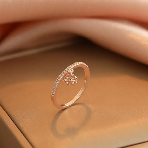 Bague demi-éternité en diamant de laboratoire, design flocon de neige, or blanc rose massif, cadeau pour femme, mariage, anniversaire - Product Image 3