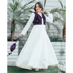 Vestido de Maternidad Heily Blanco, Elegante y Sencillo, Estilo Princesa, Largo a la Rodilla, Manga Corta, de Seda, para Eventos Especiales, Venta al por Mayor y Exportación - Product Image 3