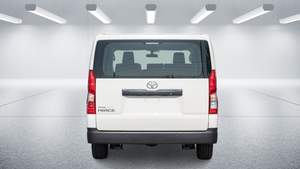 2023 TOYOTA HIACE PANEL VAN HR 2.8L DIESEL transmisión MANUAL - Product Image 2