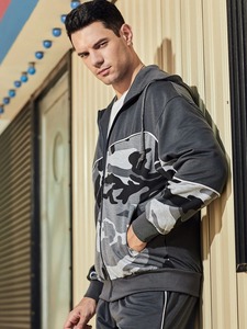Survêtement deux pièces zippé pour homme, haute qualité, sportswear décontracté, dernier design, vente en gros disponible - Product Image 4