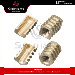 Écrous industriels à filetage M3 dans un emballage en carton en bois à insertion rotative en laiton poli pour l'emballage - Product Image 2