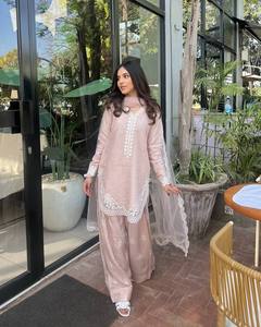 Nueva Colección de Diseñador: Salwar Kameez de Seda Romana para Mujer, Completamente Cosido, de Secado Rápido, Listo para Usar, para Fiestas, Todas las Temporadas - Product Image 4