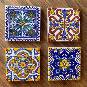 Ensemble de dessous-de-verre carrés en mosaïque de verre faits à la main en gros - Portable et écologique pour la protection des tables à domicile/au bureau - Approvisionnement mondial - Product Image 2