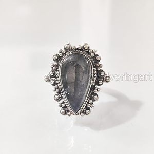 Anillo de Mujer con Labradorita Natural, Piedra de Nacimiento Genuina, Anillo Boho Navideño, Joyería Hecha a Mano, Anillo de Plata de Ley 925 - Product Image 3