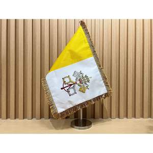 Drapeau de bureau double face USA TOP FLAGS INC. de la Ville du Vatican, 8x12 pouces, avec mât, accessoires de présentation pour bureau - Product Image 4