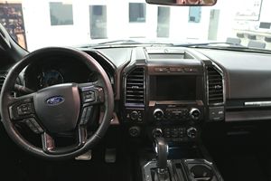 Ford Shelby F-150 berline 2019, transmission intégrale, avec ACC, pneus R17, sièges en cuir, toit ouvrant panoramique, feux LED - Product Image 3