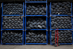 Pneu de camion radial Afolus 235-255 mm, nouvelle conception tout-terrain robuste - Product Image 3