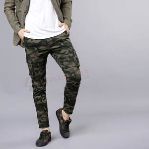 Pantalon cargo stretch pour hommes avec poches zippées et ajustement confortable pour voyager Pantalon cargo élégant pour hommes - Product Image 4