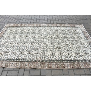 Tapis de 5,1 x 8,5 pieds, tapis turc vintage, tapis à bordures blanches et brunes - Product Image 3