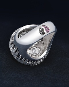 แหวนเพชร VVS Moissanite สีเงินสเตอร์ลิง925ฮิปฮอปดีไซน์ที่เป็นเอกลักษณ์สำหรับผู้ชายผู้หญิงชุดครบรอบปาร์ตี้เครื่องประดับชั้นดี - Product Image 4