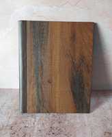 Porte-menu en bois A4 personnalisable, surface texturée, certifié ISO9001, nouveau design, reliure à vis métallique pour logo de restaurant