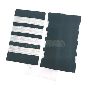 Hombreras Clásicas Perfectas para Uniformes Escolares, de Hostelería y Corporativos, Hombreras de Alta Calidad - Product Image 2