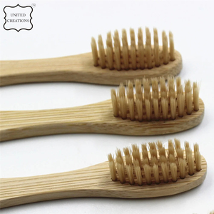 Brosse à dents en bambou souple personnalisée en gros pour adultes Brosse en bois écologique en boîte noire et blanche pour la maison - Product Image 4