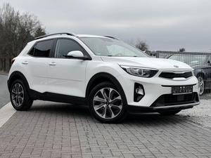 Kia Stonic SUV Cambio Manuale Fari a LED Pneumatici R20 Euro6 Potenza 85 kW (116 CV) - Product Image 4