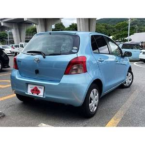 Toyota Vitz (Yaris) 2005, conduite à droite, essence, sièges en cuir, 5 places, caméra de recul, bleu clair - Product Image 3