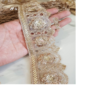 Fleurs brodées sur mesure de couleur or dans des motifs ethniques pour diverses fins de différentes tailles en 2 pouces de largeur - Product Image 1