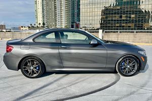 2017 M240i xDrive Coupé Turbo 6 cylindres AWD MSport - Product Image 5