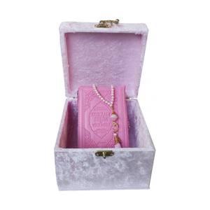 ESTUCHE SELLADO DE TAMAÑO DE BOLSO con CUBIERTA DE TERCIOPELO Rojo y Negro 9.5cm X 13cm - Product Image 2