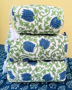 Étui en coton écologique résistant à l'eau à imprimé floral blanc et vert Fermeture à glissière Grand style vintage Transport à la main Rangement de maquillage - Product Image 1