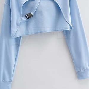 เสื้อฮู้ดครอปท็อปถักนิตติ้งผ้าฝ้าย 100% คุณภาพสูงสำหรับผู้หญิง สไตล์สตรีทแวร์ฤดูหนาว มีไซส์สั่งทำพิเศษสำหรับขายส่งจำนวนมาก - Product Image 6