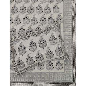 Drap de lit double avec taies d'oreiller 90x108 en coton percale respirant et à motifs imprimés - Product Image 1