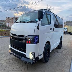 Toyotta HIACE, coches usados a la venta, velocidad máxima bastante usada, sin historial de accidentes, conducción a la izquierda y a la derecha, Comprar ahora - Product Image 5