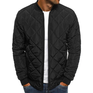 Chaqueta acolchada de invierno personalizada de alta calidad para hombre con capucha, lona acolchada transpirable y material recubierto de tela de burbujas - Product Image 2