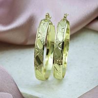 Vente en gros de boucles d'oreilles créoles en or rempli 14K, 18K, 24K, boucles d'oreilles créoles tendance, boucles d'oreilles créoles rondes classiques, boucles d'oreilles créoles en or personnalisées.