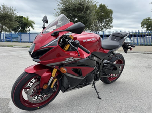 รถมอเตอร์ไซค์ GSX-R1000R ซูซูกิ2025คันพร้อมการรับประกัน3ปีจากผู้ผลิตในสหรัฐ - Product Image 2