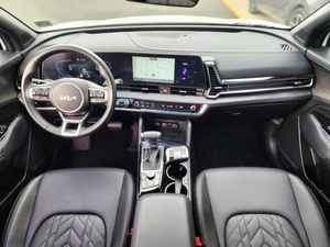 2024 K-i-a S-p-o-r-t-a-g-e X-Line AWD bajo kilometraje y precio asequible en stock Listo para envío - Product Image 5