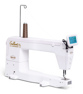 NOUVELLE Machine à Quilter à Bras Long Baby Lock Gallant 15″+ avec Cadre Villa de 8 Pieds - Product Image 1