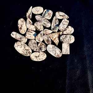 Venta al por mayor Astrophyllite Cabochon Lote Natural Druzy Piedras preciosas para la joyería - Product Image 3