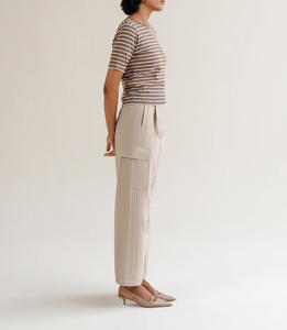 Vente en gros de vêtements de rue d'été pour femmes, t-shirt court à rayures vintage, coton de haute qualité, séchage rapide, respirant, logo personnalisé - Product Image 2