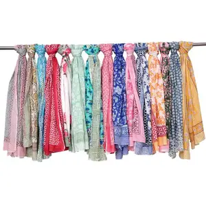 Wholesale And Low Price Hand Block Printed Pario Gaiter Sarongs Beach Cover Up Women Head Scarves 100% Soft Cotton Fabric