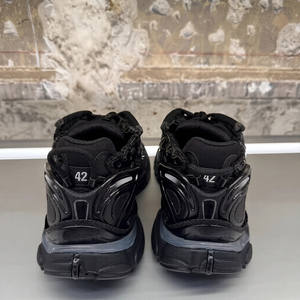 Chaussures de sport de luxe de marque originale pour hommes, lacets LED, chaussures décontractées de haute qualité pour femmes, baskets originales Baleciagas - Product Image 5