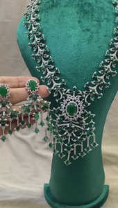 Conjunto nupcial de calidad superior de acero inoxidable plateado incluye collar pendientes Tikka clásico elegante aniversario - Product Image 6