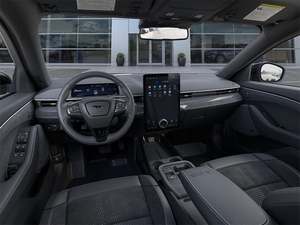 Ford Mustang Mach-E GT AWD Active SUV 2025 Usado en Excelentes Condiciones - Product Image 4