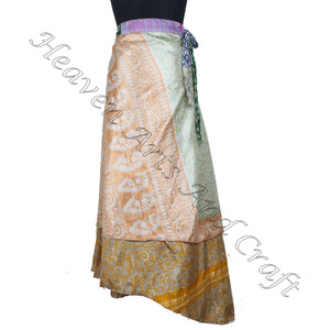 Nouvelle jupe longue imprimée enveloppante Rajasthani Old Saree Long Wrap en soie Indien Imprimé Magic Wrap Jupes Fabricant Grossiste - Product Image 6