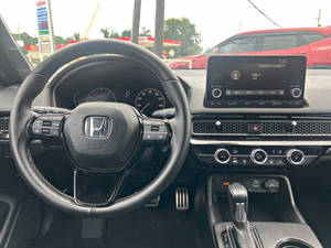Honda Civic Sport 2024 en Perfecto Estado - Product Image 3