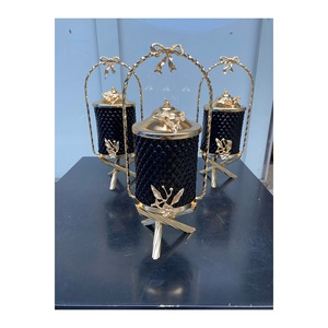 Ensemble de rangement en forme de panier de roses japonaises, pot jaune avec un design élégant, matériau en céramique, 500-999 ml - Product Image 1