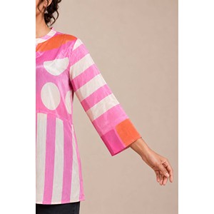 Nayantara Nazneen Top de seda floral bordado para mujer, talla XL, cuello con volantes, estilo coreano, otoño - Product Image 4