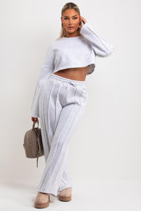 Ensemble de survêtement 2 pièces gris chiné de qualité supérieure pour femmes Jogger et sweat-shirt court avec détail de couture Ensemble de survêtement deux pièces pour femmes - Product Image 5