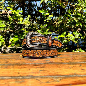 Ceinture Western en Cuir Véritable Style Gaucho Taille Personnalisée 40MM Motif Classique Cheval Paisley Outillage Boucle en Alliage de Zinc Personnalisée - Product Image 2