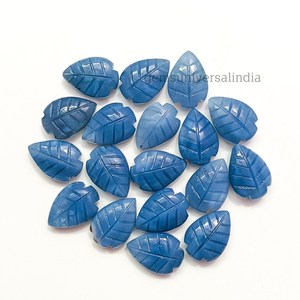 Charmes de pierres précieuses sculptées en forme de feuille d'opale bleue naturelle 14x10mm perles de sculpture en pierre d'opale pour la fabrication de bijoux au prix de gros - Product Image 1