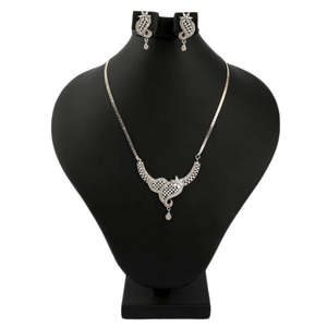 ชุดจี้สร้อยคอแบบกุนดัน - เงิน - Product Image 1
