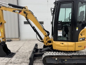 Excavatrice Offre Spéciale pelleteuse CAT 303.5E2 CR Mini pelle cabine complète avec AC et Heat - 5 'stick - Product Image 5