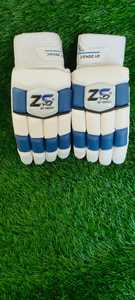 High Quality Customizable <b>Cricket</b> <b>Gloves</b> with Size and Color Options Featuring Personalized Logo - Product Image 4