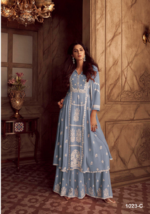 Costume Sharara avec broderie de fil blanc en rayonne lourde de créateur - Product Image 4