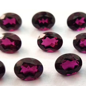 Grenat rhodolite rose naturel, taille ovale, 3x5 mm à 7x9 mm, facetté - Grenat rhodolite rose en vrac, qualité AAA - Product Image 1