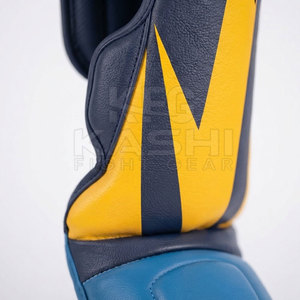 Protège-tibias d'entraînement d'arts martiaux à faible MOQ, ajustables, en cuir PU, antidérapants et légers pour la boxe et le kickboxing - Product Image 6